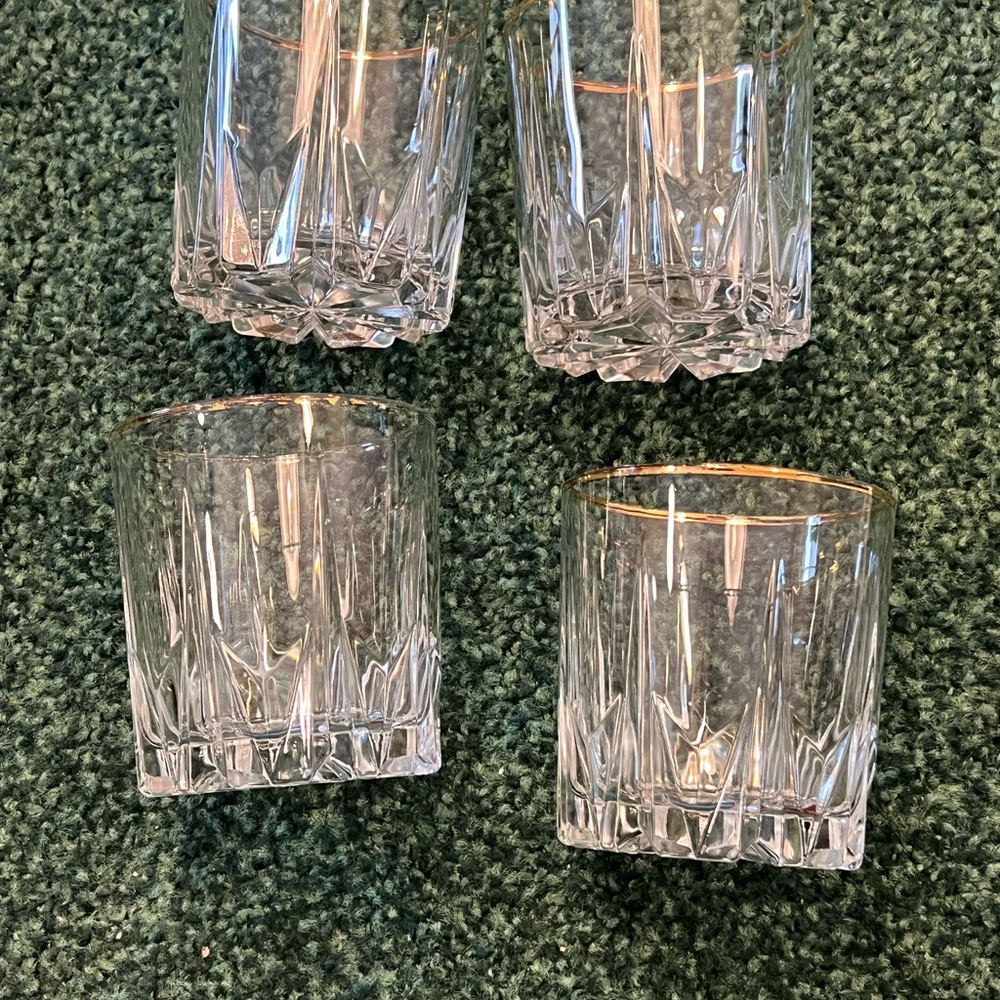 Clear Crystal Tumbler Set with Gold Rim - Home Dining